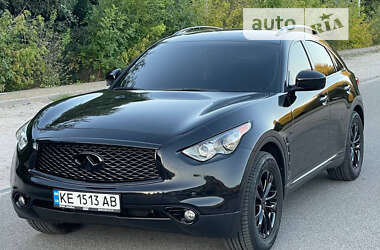 Внедорожник / Кроссовер Infiniti QX70 2016 в 