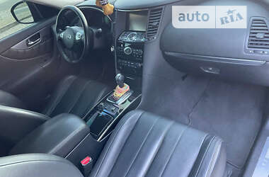 Внедорожник / Кроссовер Infiniti QX70 2016 в 