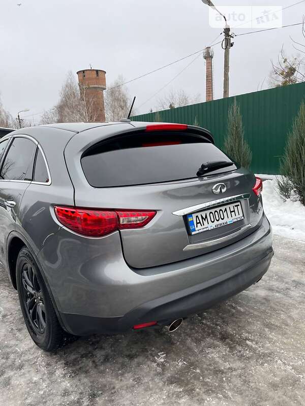 Внедорожник / Кроссовер Infiniti QX70 2017 в Киеве