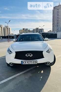 Позашляховик / Кросовер Infiniti QX70 2015 в Києві