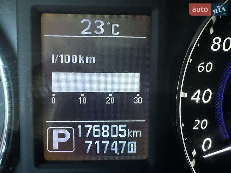 Внедорожник / Кроссовер Infiniti QX70 2016 в Киеве