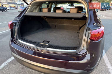 Внедорожник / Кроссовер Infiniti QX70 2014 в 
