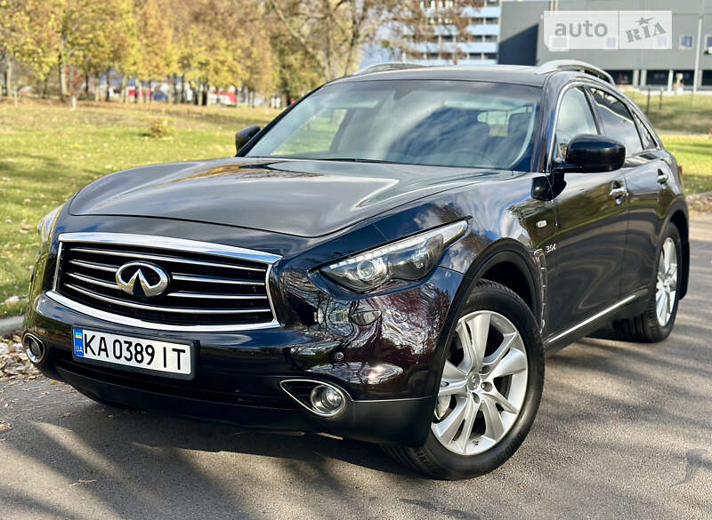 Внедорожник / Кроссовер Infiniti QX70 2016 в Киеве