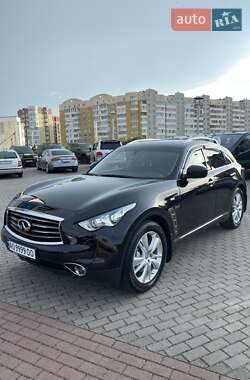 Позашляховик / Кросовер Infiniti QX70 2016 в Львові