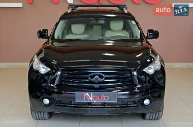 Позашляховик / Кросовер Infiniti QX70 2014 в Одесі