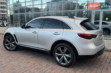 Позашляховик / Кросовер Infiniti QX70 2013 в Івано-Франківську