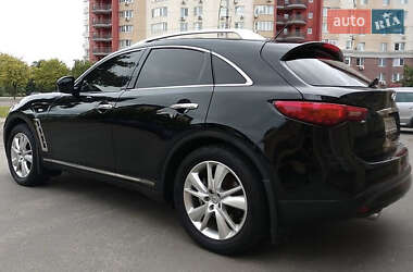 Внедорожник / Кроссовер Infiniti QX70 2013 в Киеве