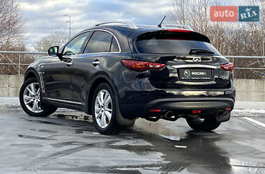 Внедорожник / Кроссовер Infiniti QX70 2014 в Киеве