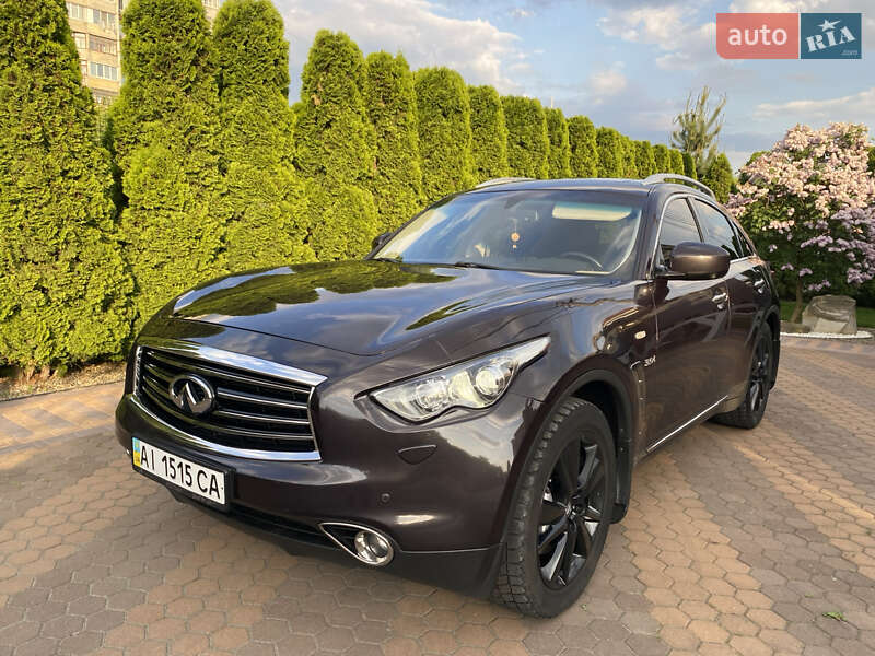 Позашляховик / Кросовер Infiniti QX70 2013 в Києві