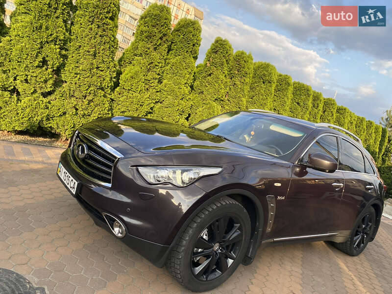 Позашляховик / Кросовер Infiniti QX70 2013 в Києві