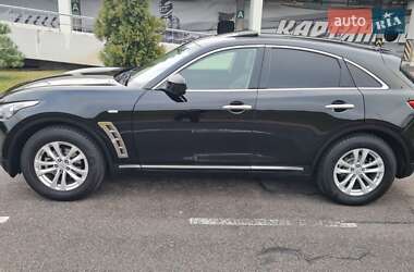 Седан Infiniti QX70 2013 в Києві