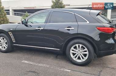 Седан Infiniti QX70 2013 в Києві