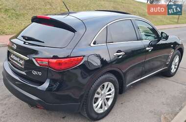 Седан Infiniti QX70 2013 в Києві