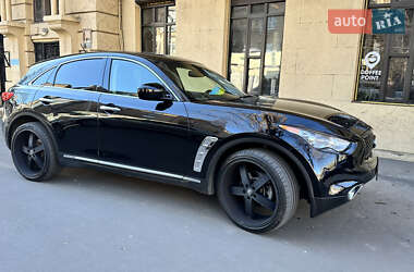 Внедорожник / Кроссовер Infiniti QX70 2016 в Одессе