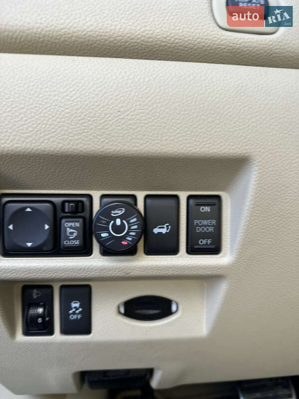Внедорожник / Кроссовер Infiniti QX70 2014 в Ивано-Франковске