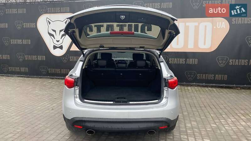 Внедорожник / Кроссовер Infiniti QX70 2014 в Виннице