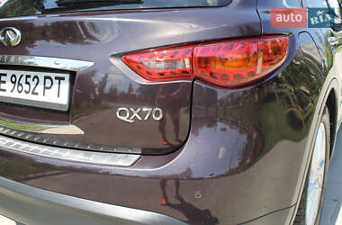 Внедорожник / Кроссовер Infiniti QX70 2013 в Виннице