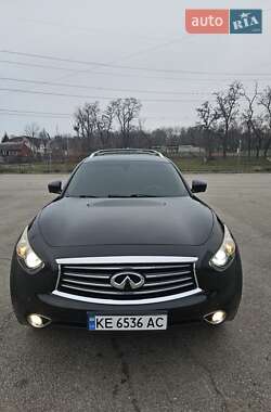 Внедорожник / Кроссовер Infiniti QX70 2014 в Днепре