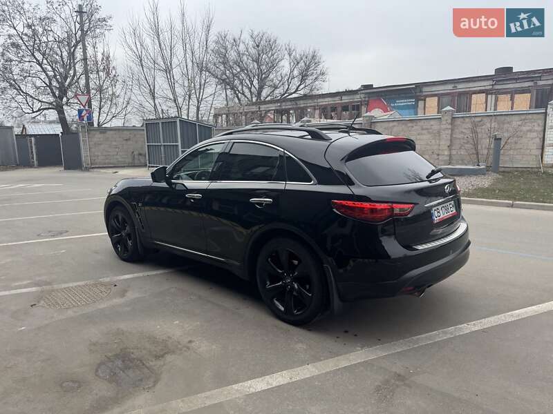 Внедорожник / Кроссовер Infiniti QX70 2017 в Чернигове