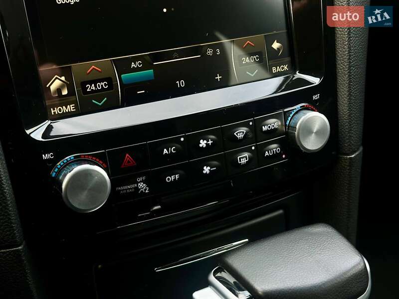 Внедорожник / Кроссовер Infiniti QX70 2015 в Одессе