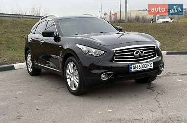 Позашляховик / Кросовер Infiniti QX70 2013 в Києві