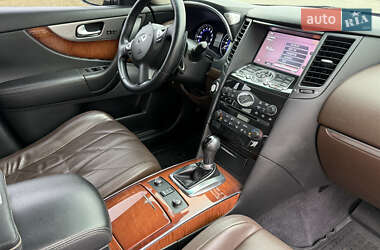 Внедорожник / Кроссовер Infiniti QX70 2013 в Киеве