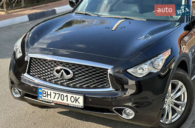 Седан Infiniti QX70 2017 в Одессе