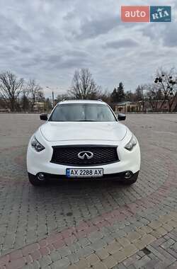 Внедорожник / Кроссовер Infiniti QX70 2016 в Харькове