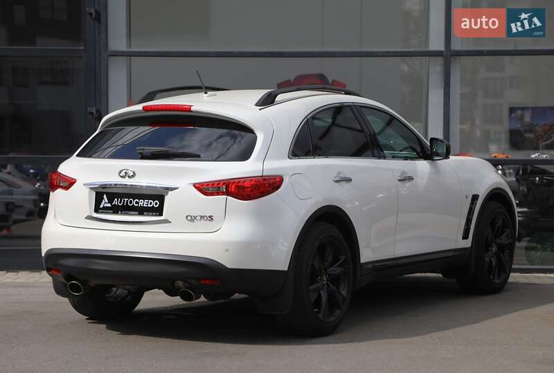 Позашляховик / Кросовер Infiniti QX70 2016 в Харкові