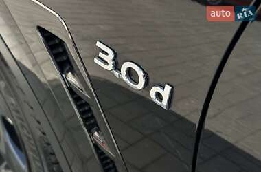 Внедорожник / Кроссовер Infiniti QX70 2015 в 