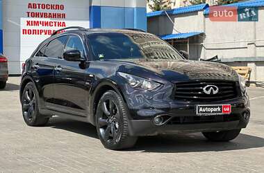 Внедорожник / Кроссовер Infiniti QX70 2015 в 