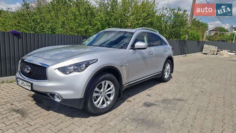 Infiniti QX70 2014