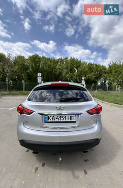 Внедорожник / Кроссовер Infiniti QX70 2016 в 
