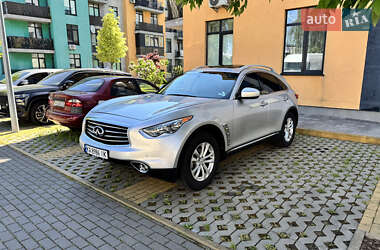 Внедорожник / Кроссовер Infiniti QX70 2014 в 