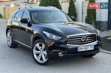 Позашляховик / Кросовер Infiniti QX70 2013 в 