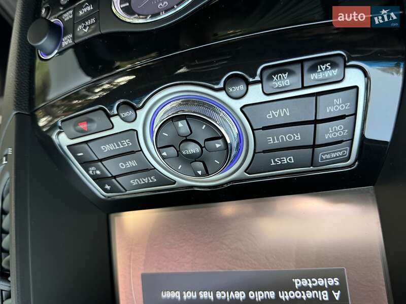 Внедорожник / Кроссовер Infiniti QX70 2014 в Киеве