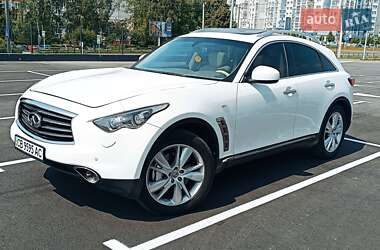 Внедорожник / Кроссовер Infiniti QX70 2014 в Чернигове