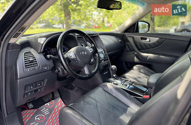 Внедорожник / Кроссовер Infiniti QX70 2015 в 