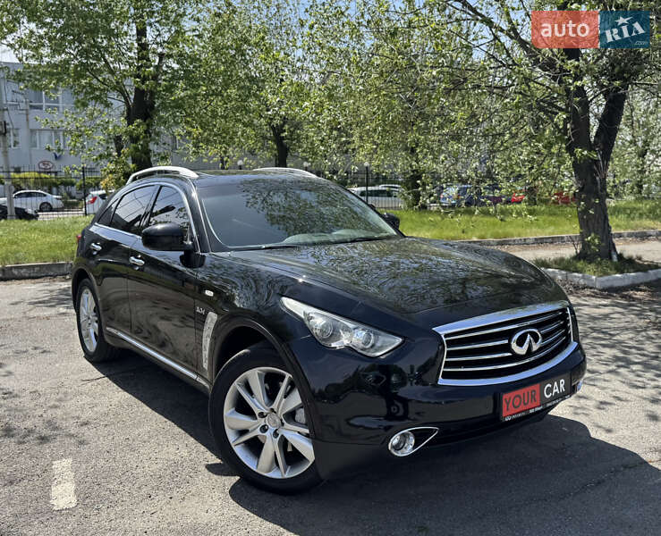 Позашляховик / Кросовер Infiniti QX70 2015 в Києві