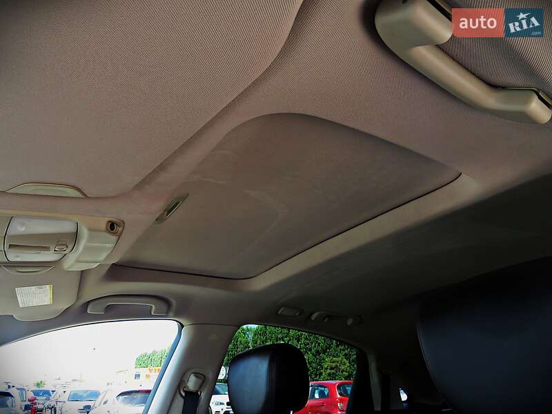 Внедорожник / Кроссовер Infiniti QX70 2013 в Черкассах