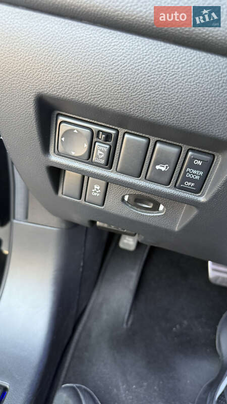 Внедорожник / Кроссовер Infiniti QX70 2017 в Кропивницком