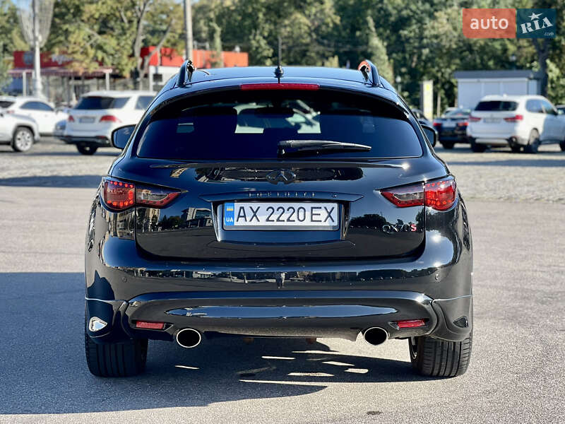 Внедорожник / Кроссовер Infiniti QX70 2013 в Харькове