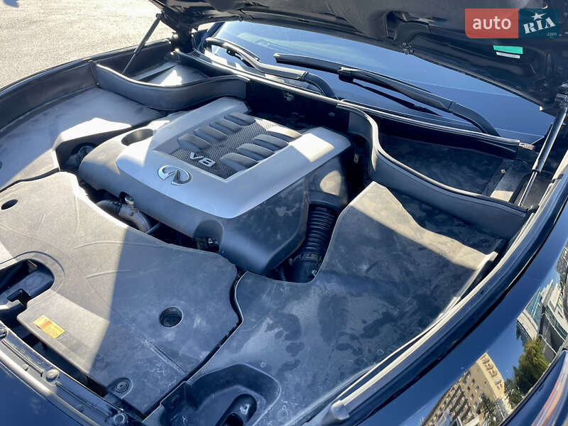 Внедорожник / Кроссовер Infiniti QX70 2013 в Харькове