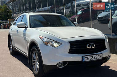 Внедорожник / Кроссовер Infiniti QX70 2014 в Киеве