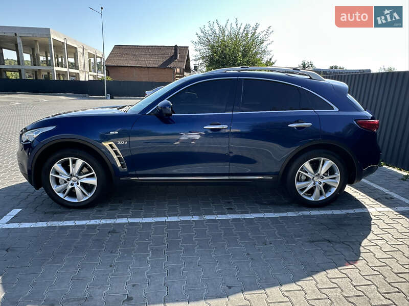 Внедорожник / Кроссовер Infiniti QX70 2015 в Виннице фото 7 Внедорожник / Кроссовер Infiniti QX70 2015 в Виннице