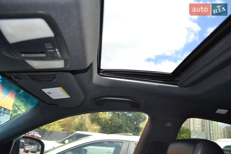 Внедорожник / Кроссовер Infiniti QX70 2014 в Киеве