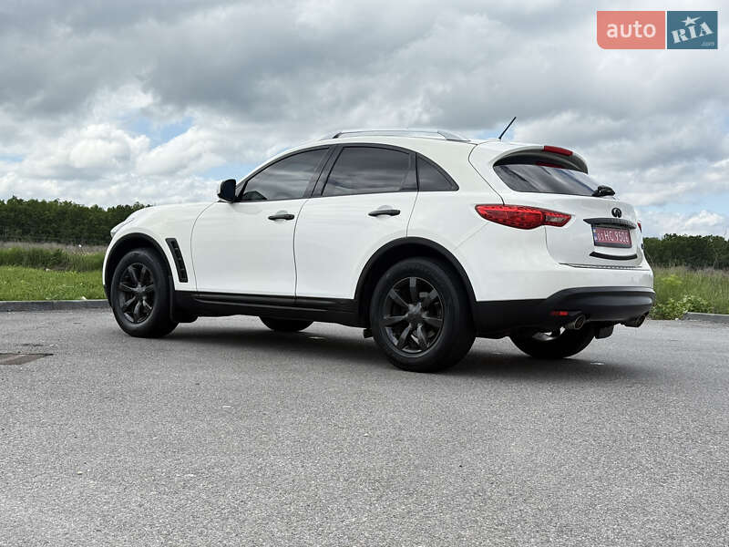 Внедорожник / Кроссовер Infiniti QX70 2016 в Виннице