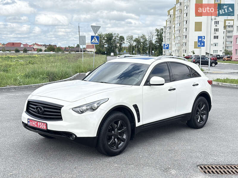 Внедорожник / Кроссовер Infiniti QX70 2016 в Виннице