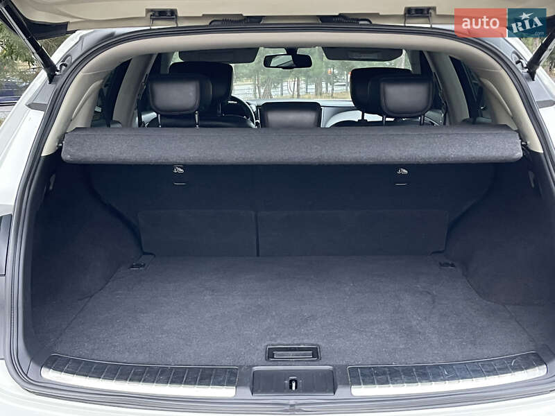 Внедорожник / Кроссовер Infiniti QX70 2015 в Одессе