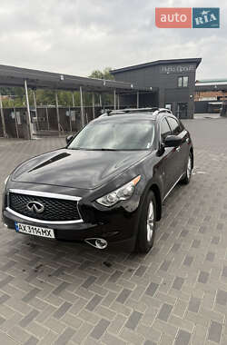 Внедорожник / Кроссовер Infiniti QX70 2016 в Харькове